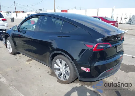 2023 Tesla Model Y Rwd from USA, damaged, VIN 7SAYGDED3PF923668